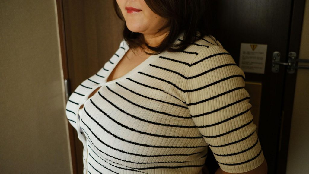 東京素人巨乳原石採掘倶楽部 vol.8 直美(K)