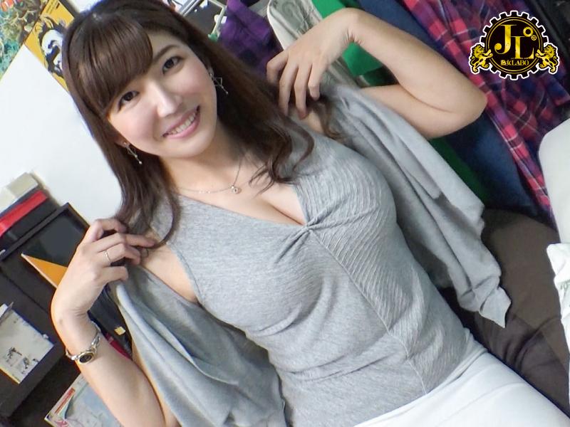 ヤリマン奥様待ち合わせナンパセックス～旦那に内緒で中出しされる人妻たち～09