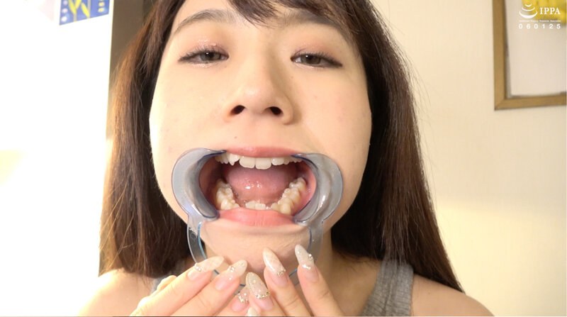 ギリギリのエッチなストレッチからの口内歯のどちんこ観察&舌ベロ顔舐めプレイ! Nana